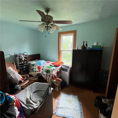 243 Whitaker St, Whitaker, PA 15120