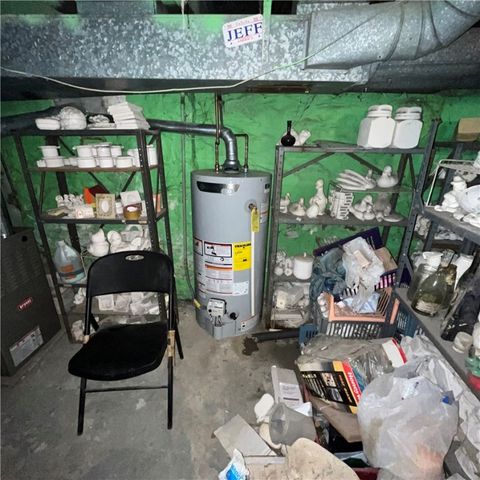 243 Whitaker St, Whitaker, PA 15120