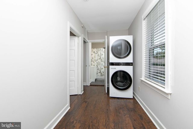 16 3RD ST, Brooklawn, NJ 08030