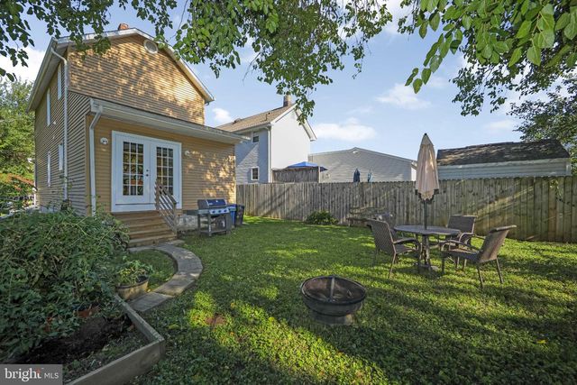 16 3RD ST, Brooklawn, NJ 08030