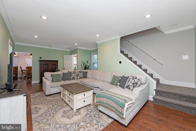 16 3RD ST, Brooklawn, NJ 08030
