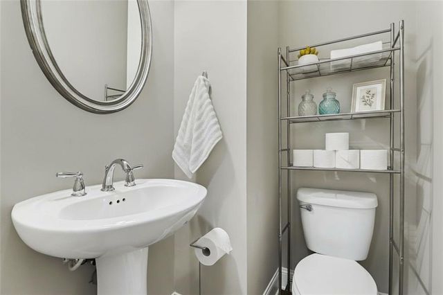 7910 Willoughby Court, Alpharetta, GA 30005