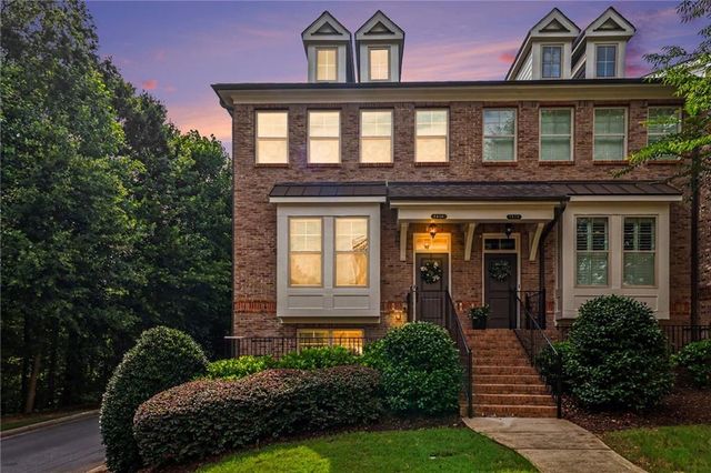 7910 Willoughby Court, Alpharetta, GA 30005