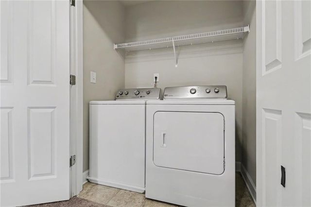 7910 Willoughby Court, Alpharetta, GA 30005