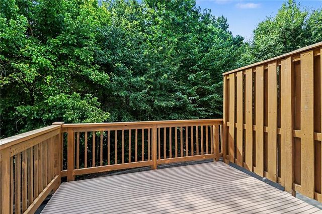 7910 Willoughby Court, Alpharetta, GA 30005