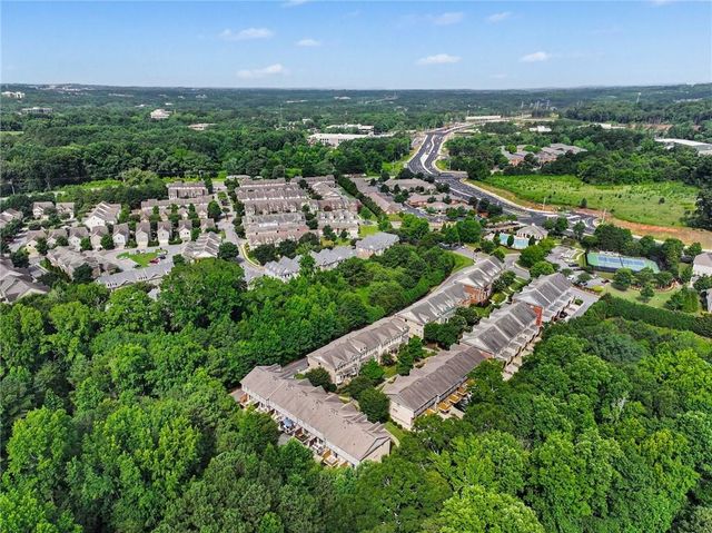 7910 Willoughby Court, Alpharetta, GA 30005