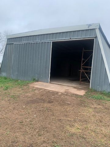 12311 Gholson Road, Gholson, TX 76705