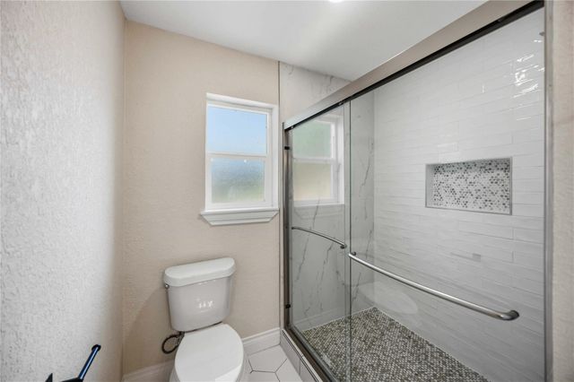 5702 Old Lodge Drive, Houston, TX 77066