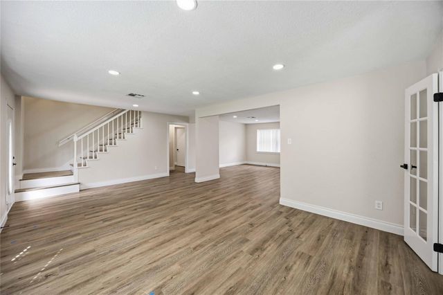 5702 Old Lodge Drive, Houston, TX 77066