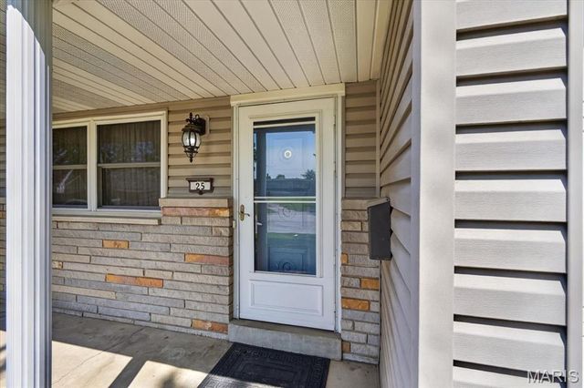 25 Oakes Drive, Crystal City, MO 63019
