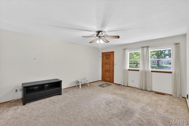 25 Oakes Drive, Crystal City, MO 63019