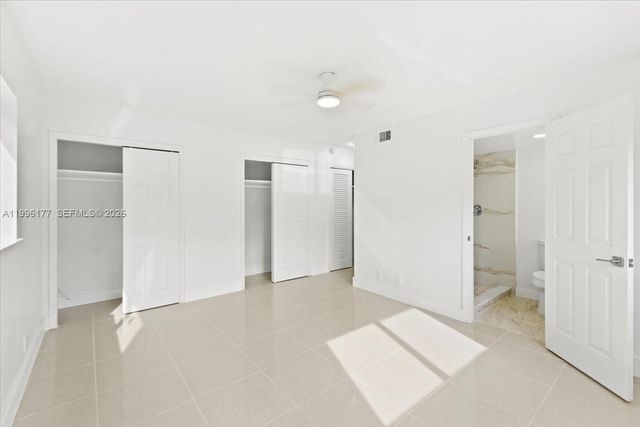 319 NE 14th Ave 201, Hallandale Beach, FL 33009