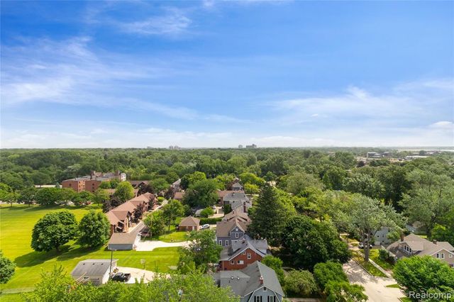 21800 Morley Avenue 112, Dearborn, MI 48124