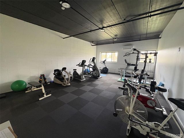 21800 Morley Avenue 112, Dearborn, MI 48124