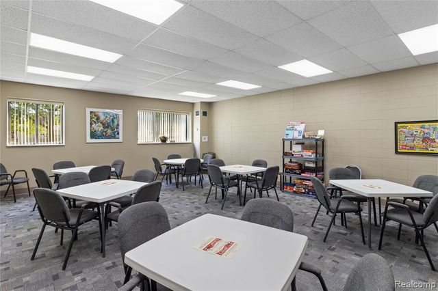 21800 Morley Avenue 112, Dearborn, MI 48124
