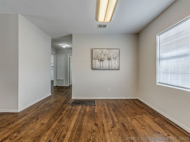 243 NE Elmhurst Avenue, Bartlesville, OK 74006