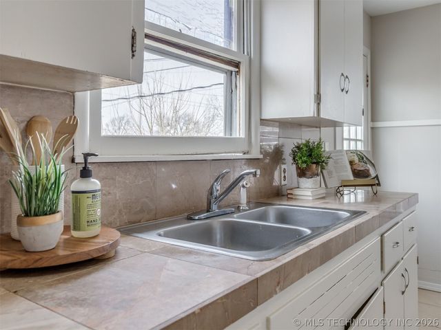 243 NE Elmhurst Avenue, Bartlesville, OK 74006