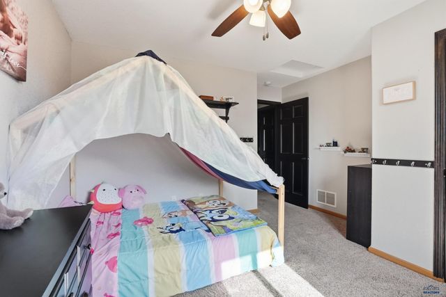 354 BIG BADGER DR, Box Elder, SD 57719