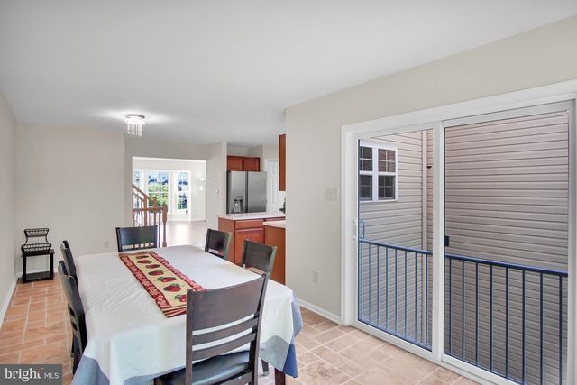 260 COUNTRY RIDGE DR, Red Lion, PA 17356