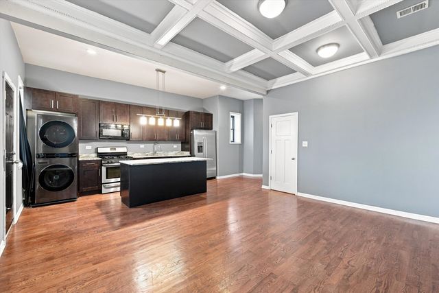 4834 S Prairie Avenue 3, Chicago, IL 60615