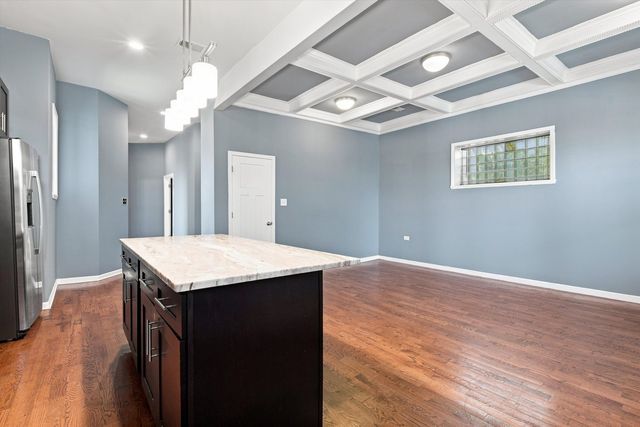 4834 S Prairie Avenue 3, Chicago, IL 60615
