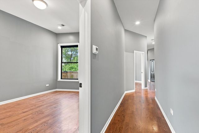 4834 S Prairie Avenue 3, Chicago, IL 60615