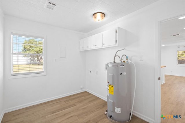 208 Eleanor Street, Victoria, TX 77904