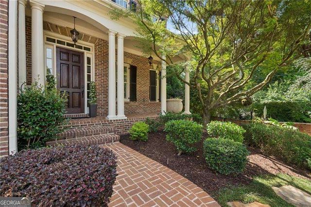 1800 Leighton Lane NE, Marietta, GA 30062