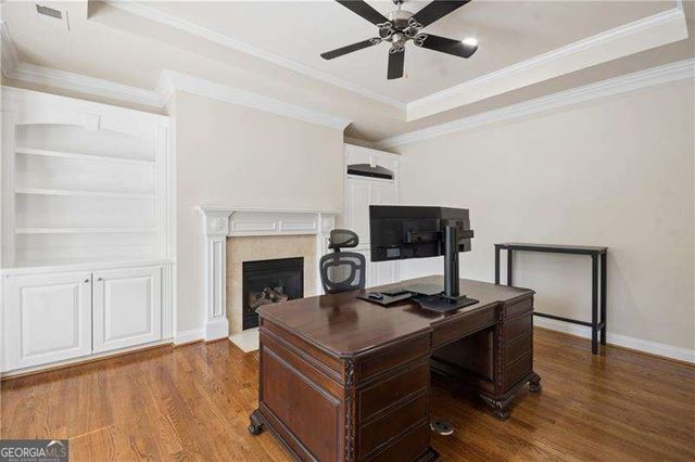 1800 Leighton Lane NE, Marietta, GA 30062