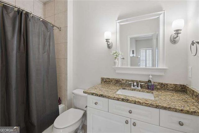 1800 Leighton Lane NE, Marietta, GA 30062