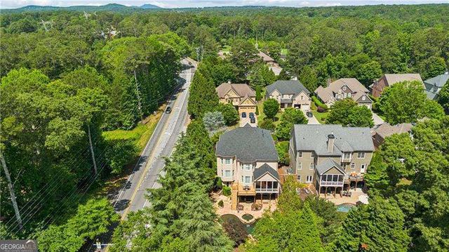 1800 Leighton Lane NE, Marietta, GA 30062