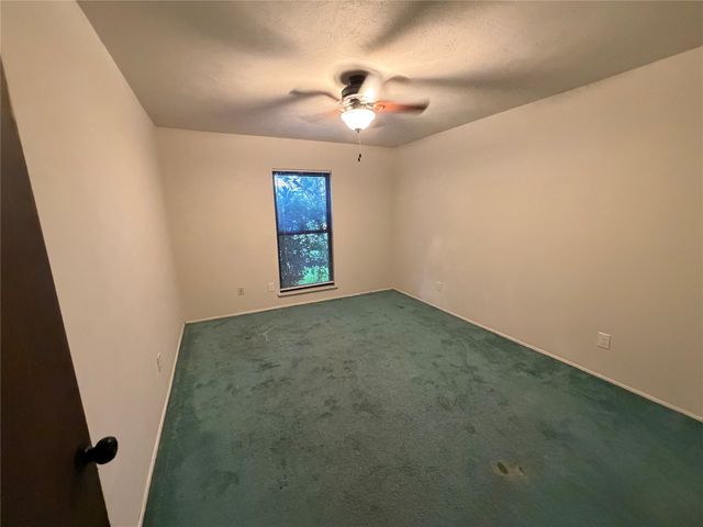 1849 Sandy Ridge Court, Carrollton, TX 75007