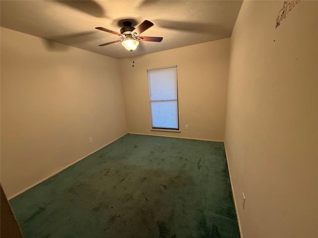 1849 Sandy Ridge Court, Carrollton, TX 75007