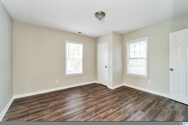 1216 N NORTH HELEN AVENUE, Sylacauga, AL 35150