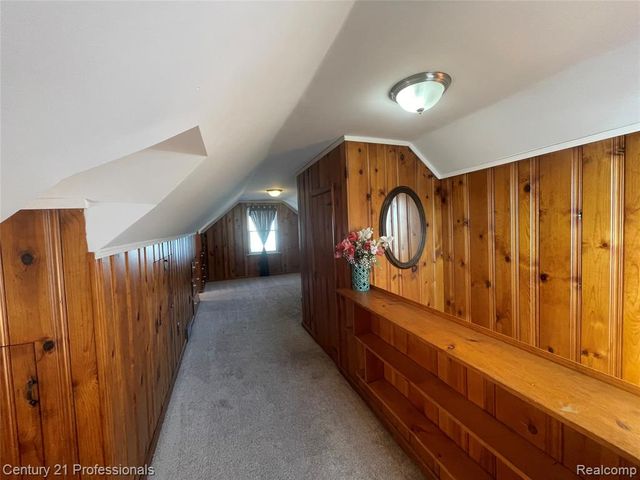 4815 Mildred Street, Wayne, MI 48184