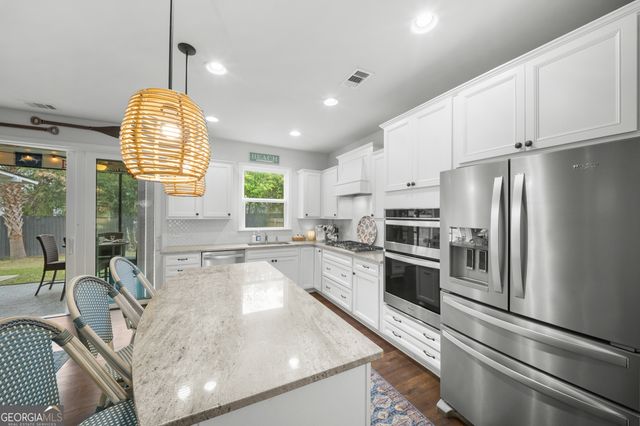 204 Whetstone Drive, Savannah, GA 31410