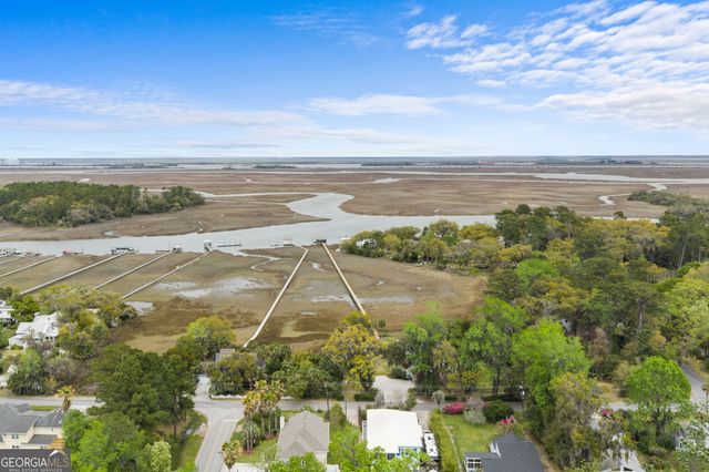 204 Whetstone Drive, Savannah, GA 31410