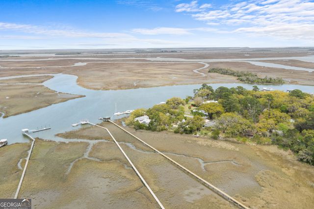 204 Whetstone Drive, Savannah, GA 31410