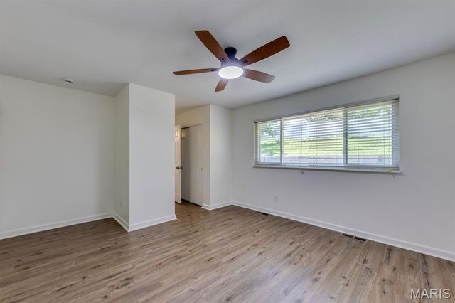 11114 Torigney Drive, St Louis, MO 63126