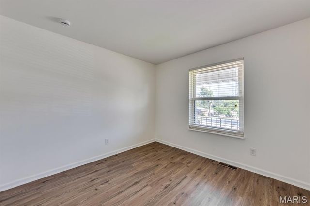 11114 Torigney Drive, St Louis, MO 63126