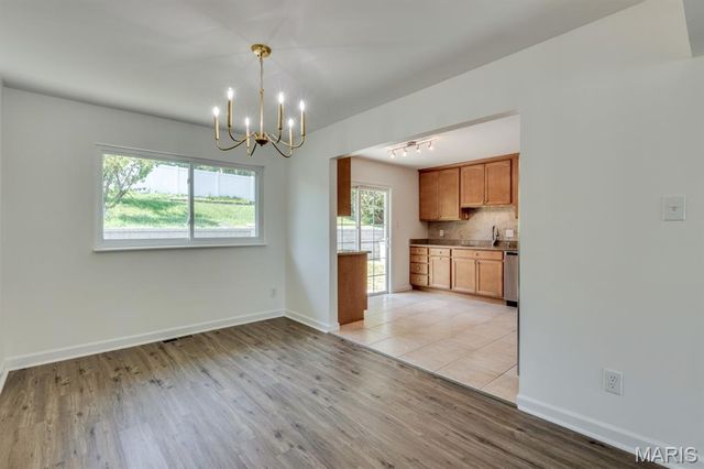 11114 Torigney Drive, St Louis, MO 63126