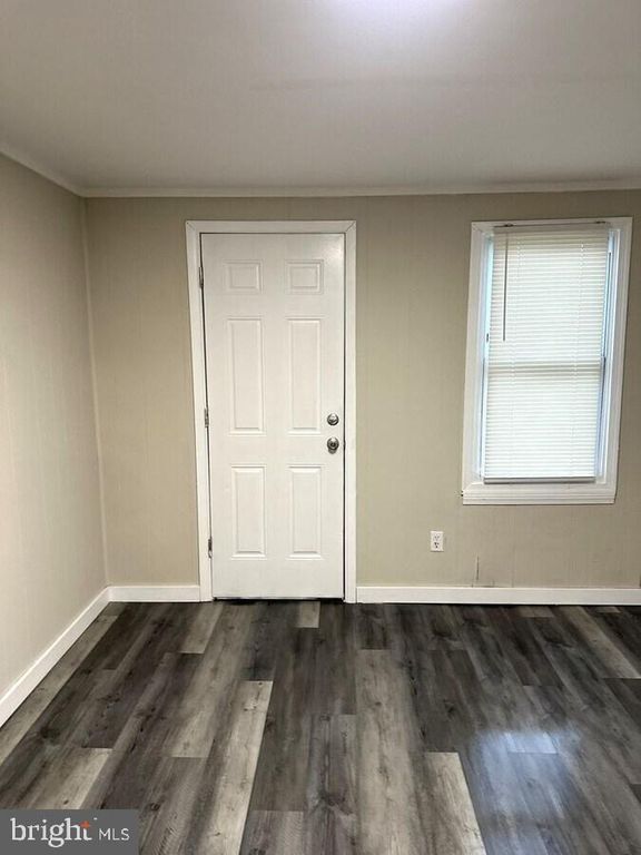 425 HIGHLAND AVE, CHESTER, PA 19013 — photo 4