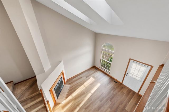 49 Carey Lane, Streamwood, IL 60107