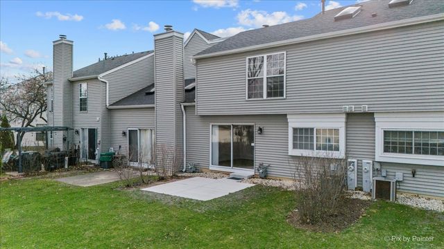 49 Carey Lane, Streamwood, IL 60107