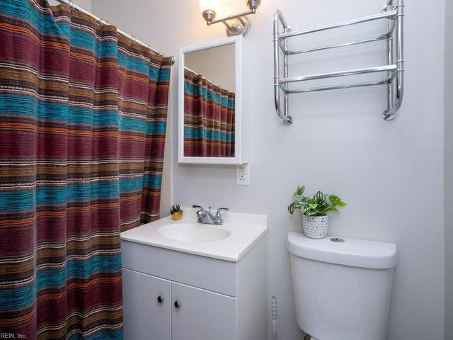 8431 Old Ocean View RD, Norfolk, VA 23518