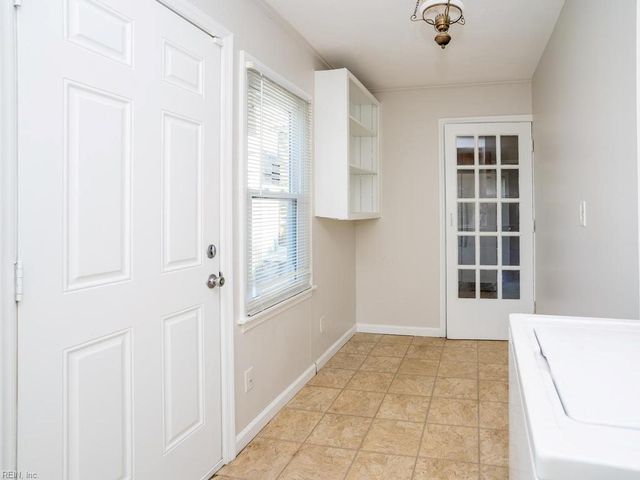 8431 Old Ocean View RD, Norfolk, VA 23518