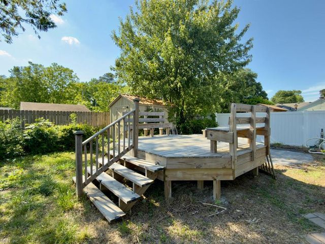 8431 Old Ocean View RD, Norfolk, VA 23518