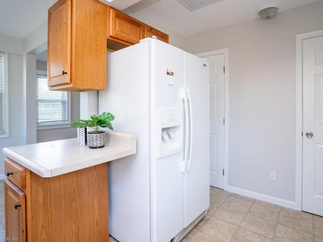 8431 Old Ocean View RD, Norfolk, VA 23518