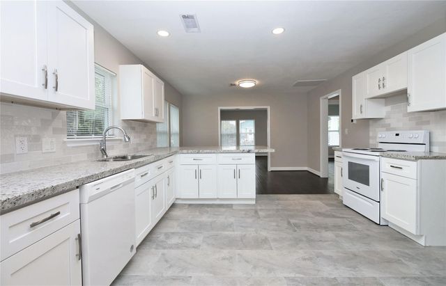 5402 Texas, Houston, TX 77011