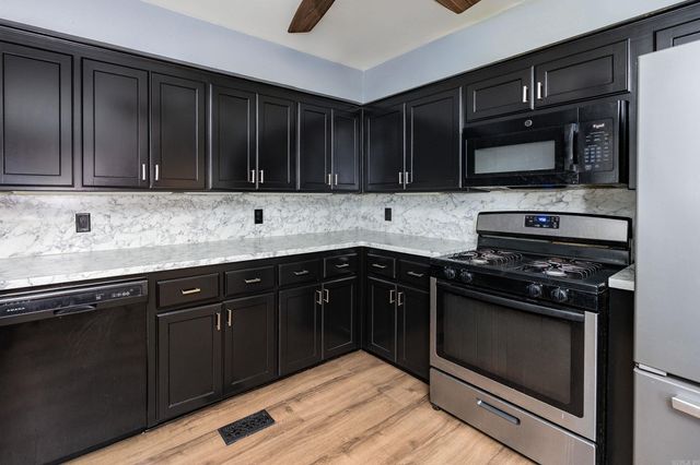 6604 Greenbank Road, North Little Rock, AR 72118